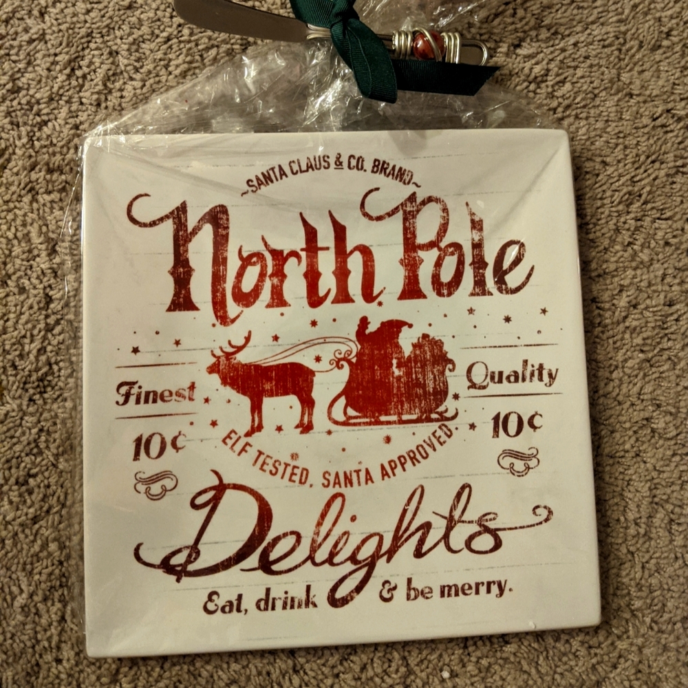NWT Porcelain Cheese Plate and Knife!